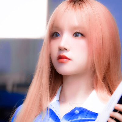  宋雨琦Yuqi* 『白い息が紡ぐ物語は、永遠に凍結した想いの跡』（呼出的白雾编织着故事，永远冻结成思念之痕）