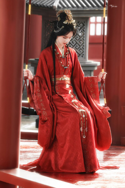 陈都灵