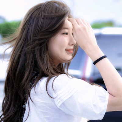 你的眼是无尽春与朦胧雾