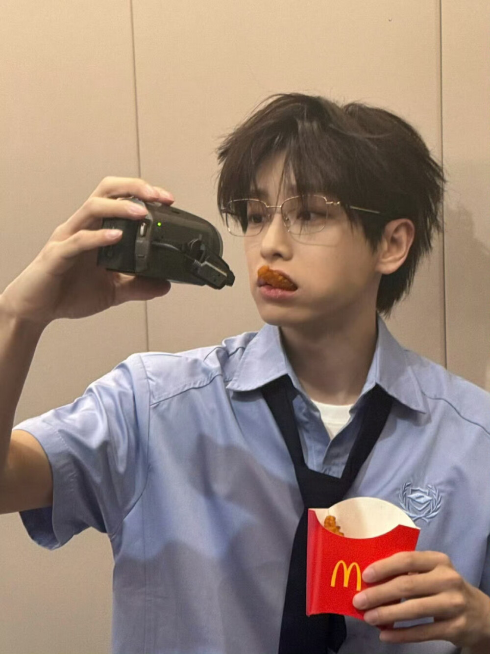 彭昱畅