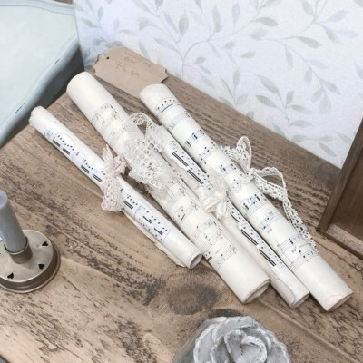 你我像二十一世紀殘留的木質春