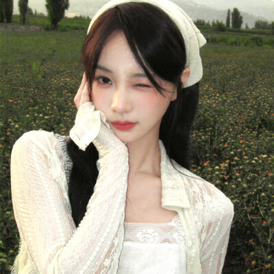 套图可二改（注明程韫）
收藏专辑（9张）