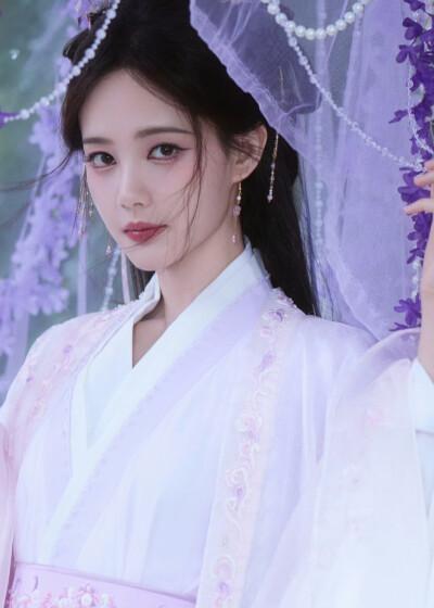 李一桐