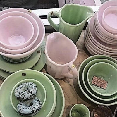 粉绿