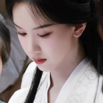 师姐可来相助