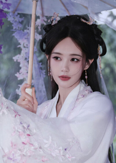 李一桐
