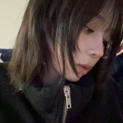 她好可爱的