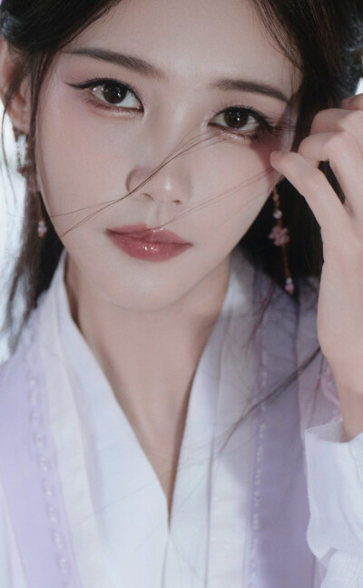 李一桐