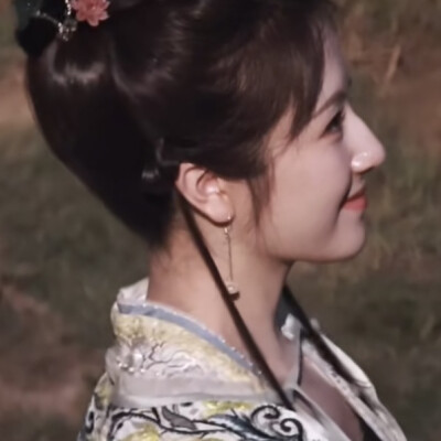 小莞莞