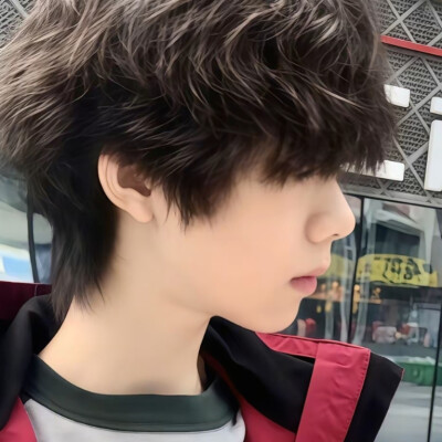 小卷毛