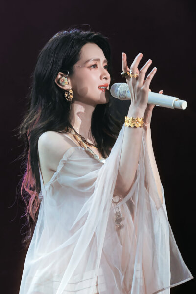 陈昊宇