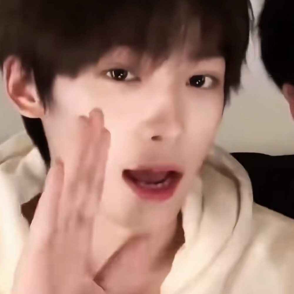 这是一个奶黄包