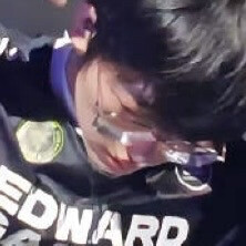 张钊