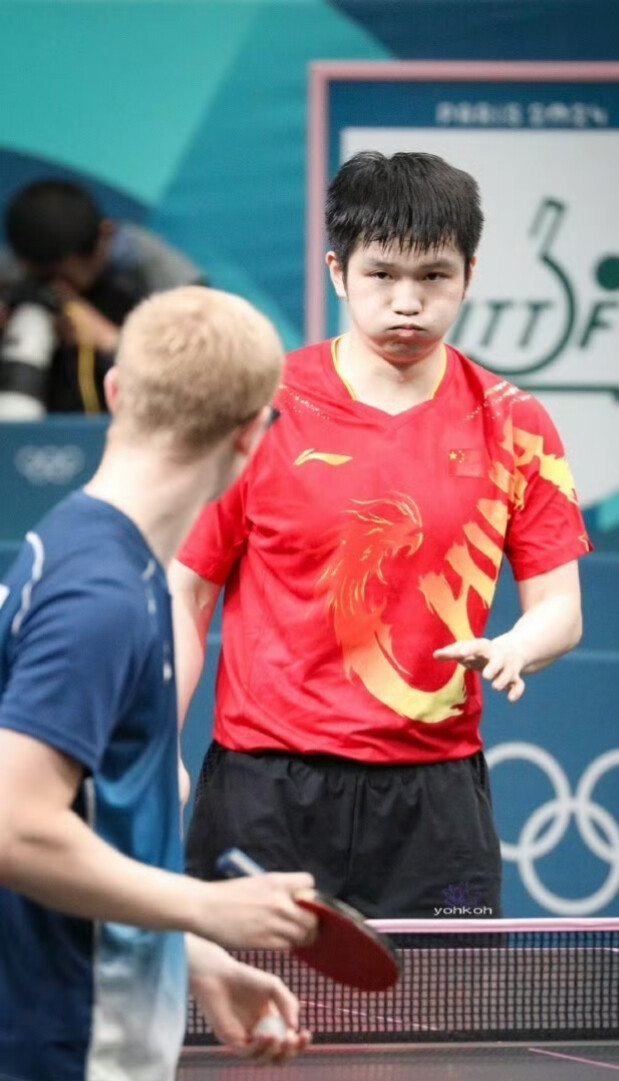 樊振东