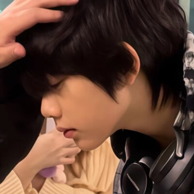 好了好了不要闹了