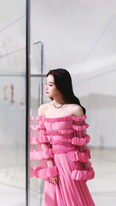 快来pick你喜欢的明星吧～