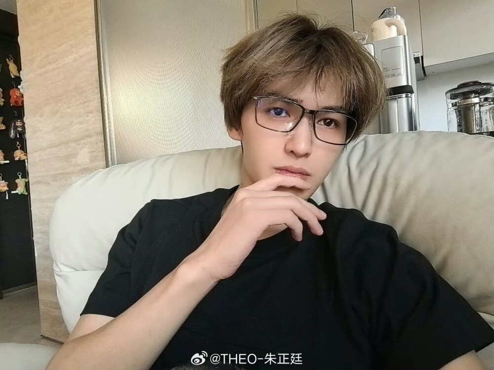 朱正廷