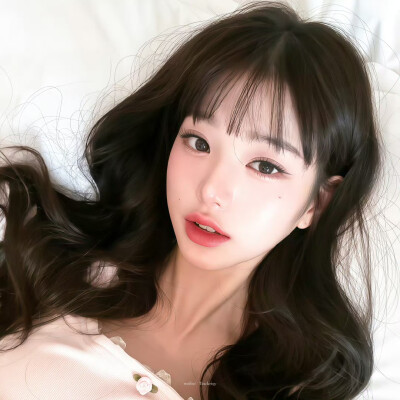 张元英