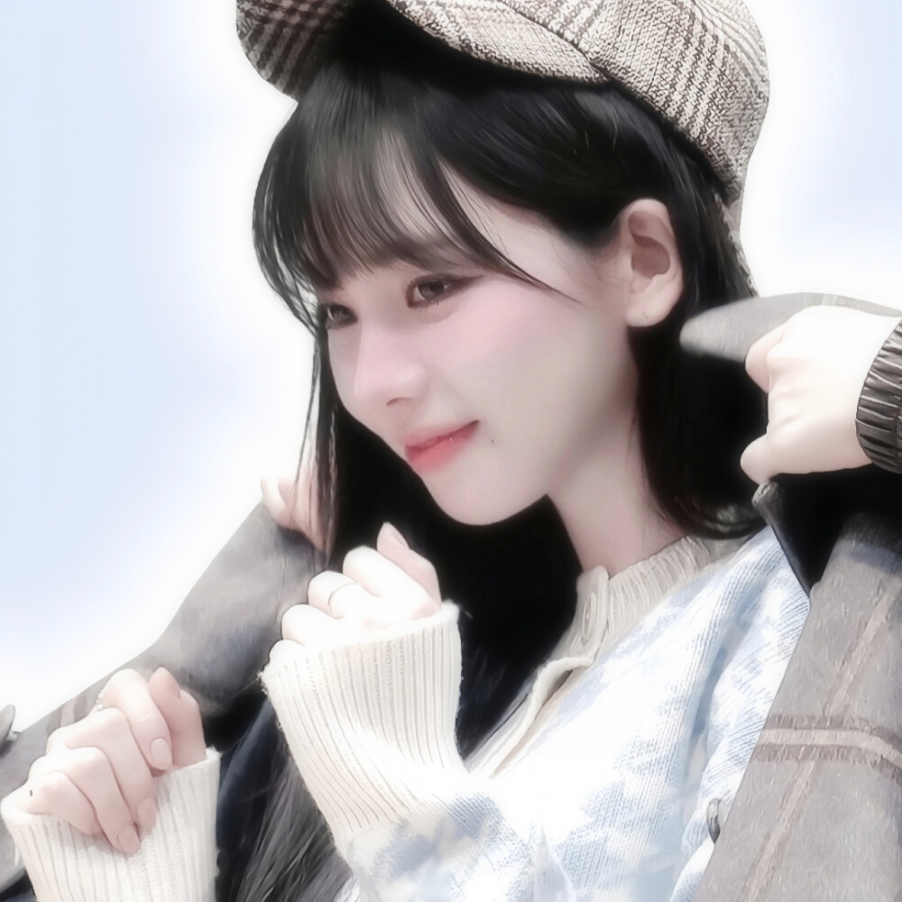 파란 하늘이 카리나가 제일 좋아하는 색이에요