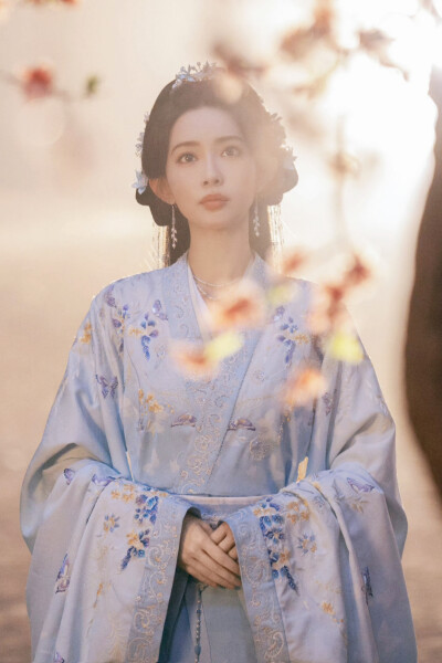 桃花映江山 姜桃花
