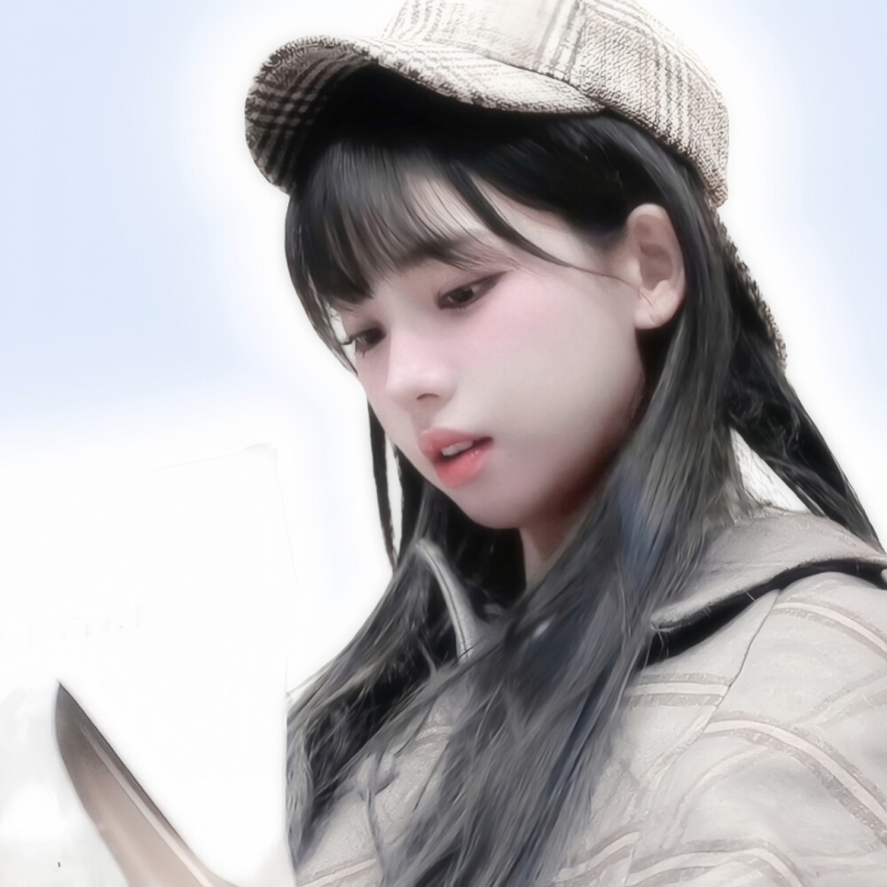 파란 하늘이 카리나가 제일 좋아하는 색이에요