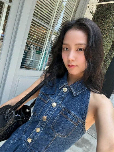 jisoo