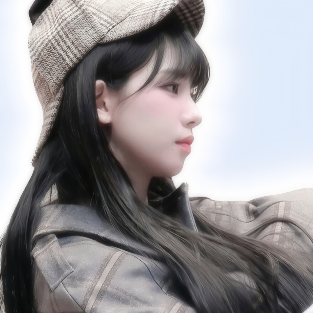 파란 하늘이 카리나가 제일 좋아하는 색이에요