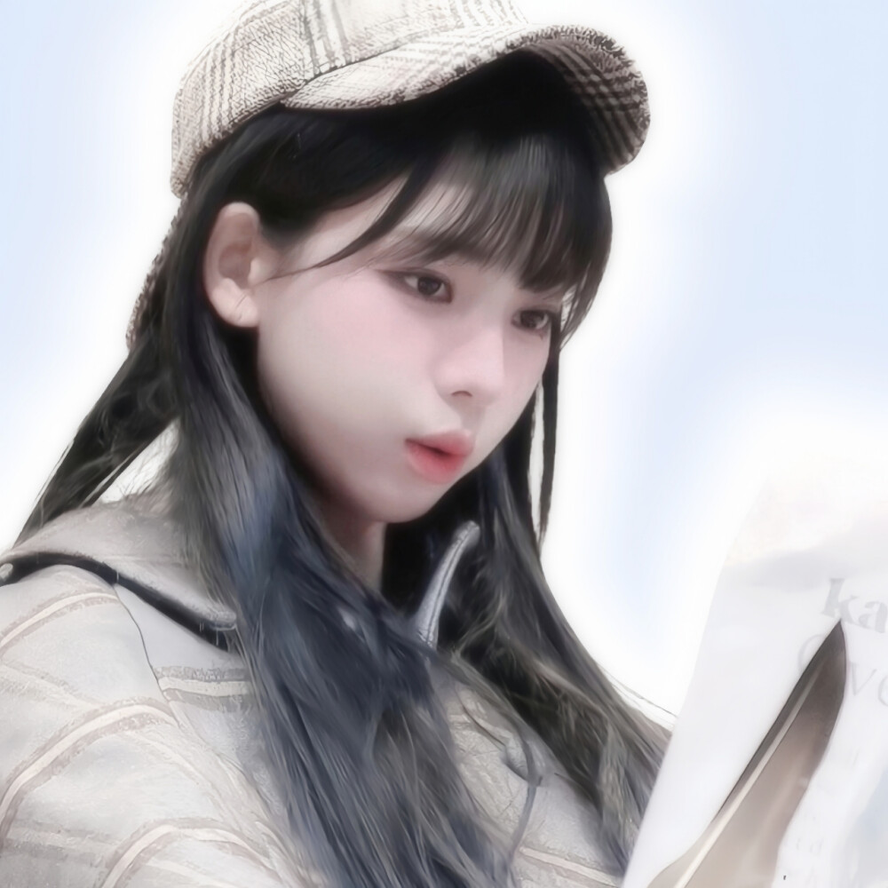 파란 하늘이 카리나가 제일 좋아하는 색이에요