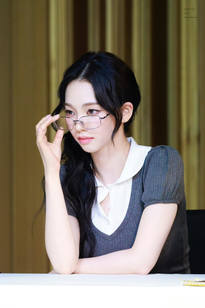 notes0411
老婆们这个站子授权我已经更新在小号了 想看老婆们修这个站子的图片