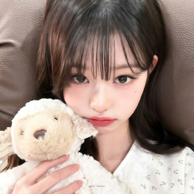 张元英