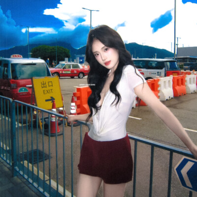 时间按了暂停键—Indifferent plot◁▷