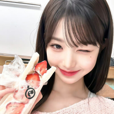 张元英