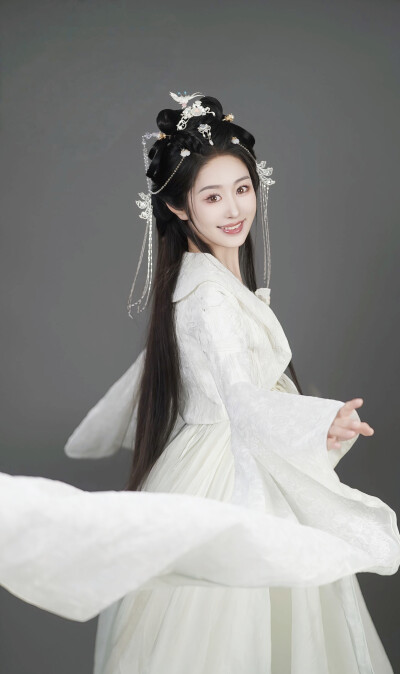 我养的小郎君竟是东宫太子 沈知微