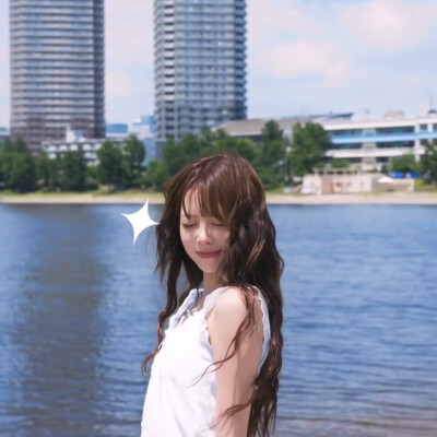 注傅芷