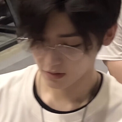 雀骨开机大吉