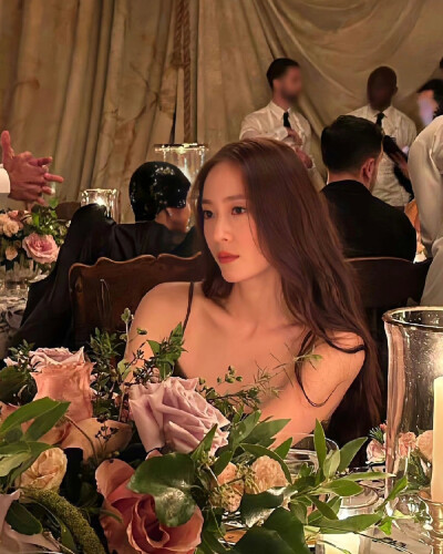 郑秀晶 宋茜 刘逸云amber