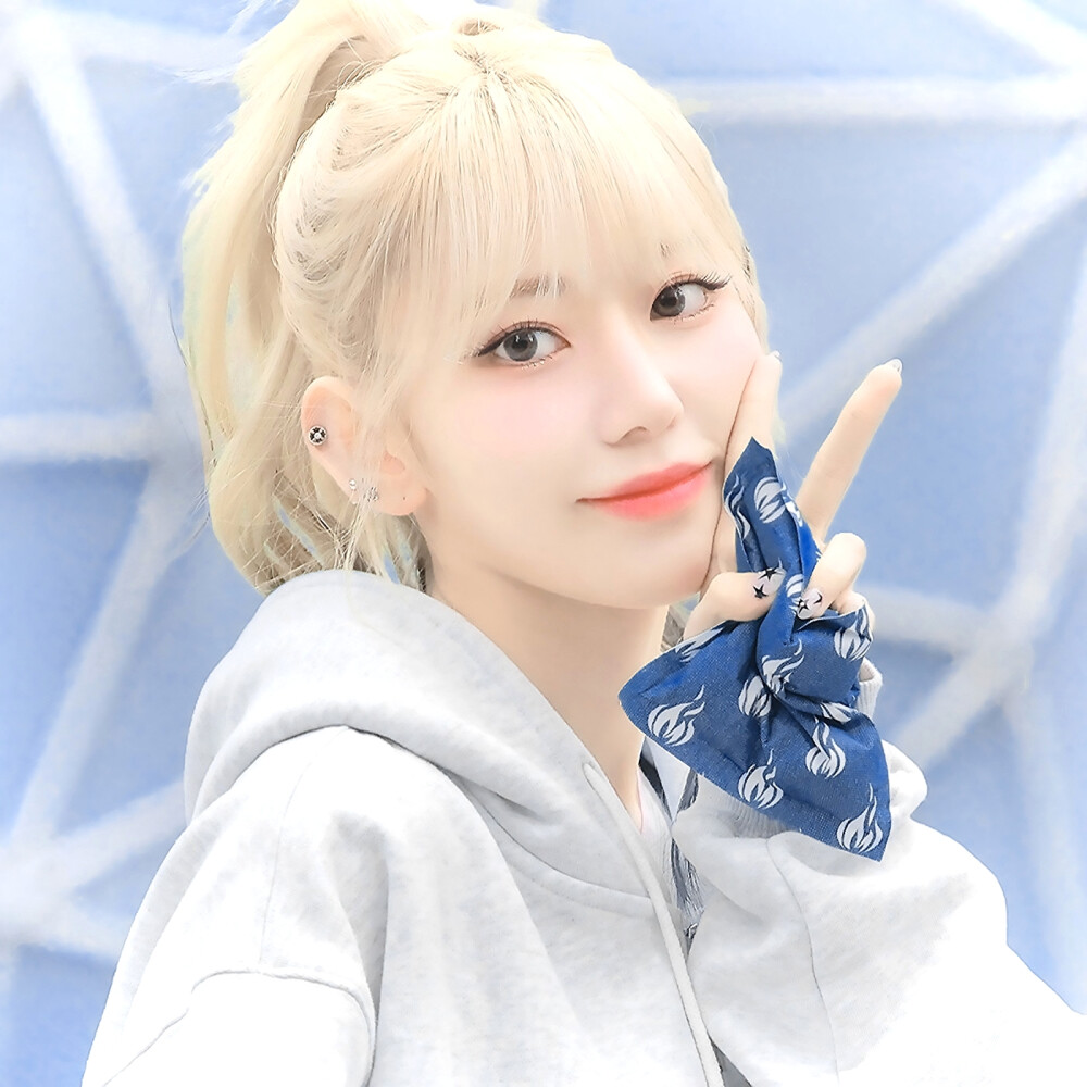 
萌物中的萌物 萌物中的统治者 萌物之主 萌物的终结者 萌王 萌师 萌神 压倒性萌物 萌物史上永垂不朽的巅峰