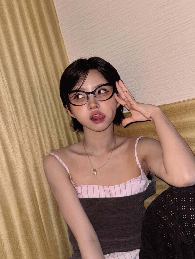 田小娟