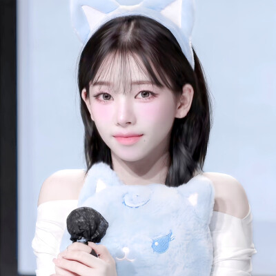 打这个假哭咪咪