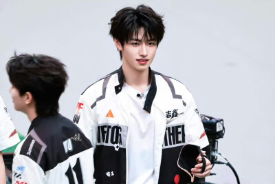 朱志鑫