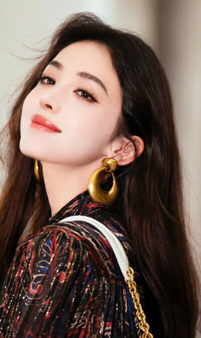 娜扎