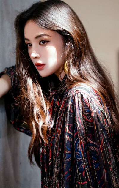 娜扎