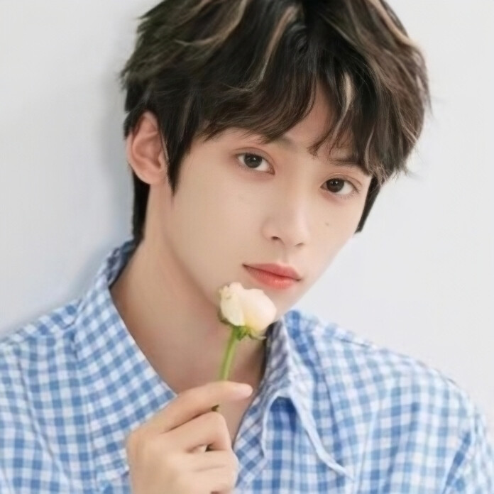 梓渝套图可二改