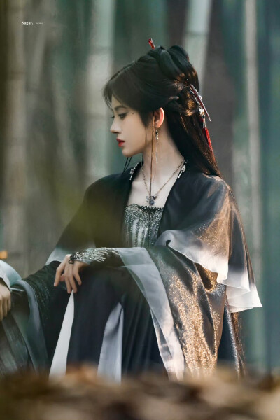 鞠婧祎