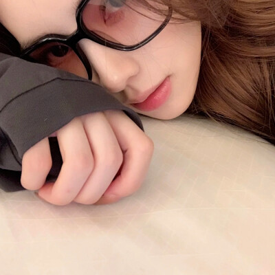 氛围感女头
