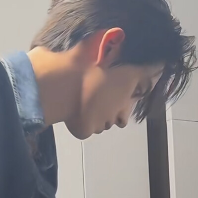 她们都说我好帅