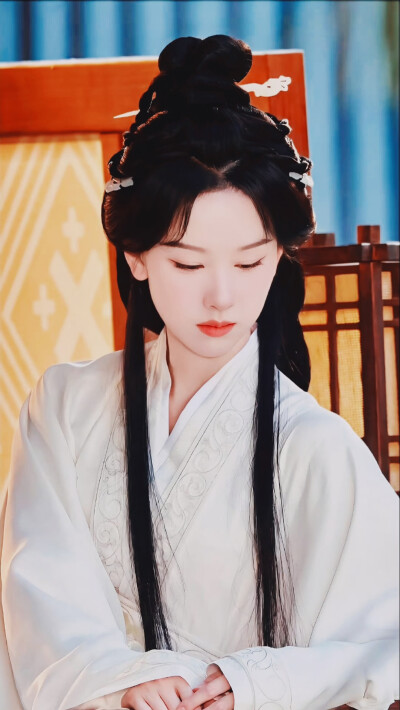 陈都灵
