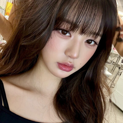 张元英