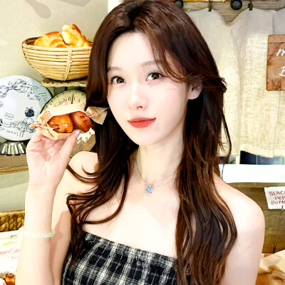 王子璇