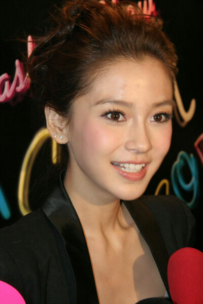 Angelababy杨颖